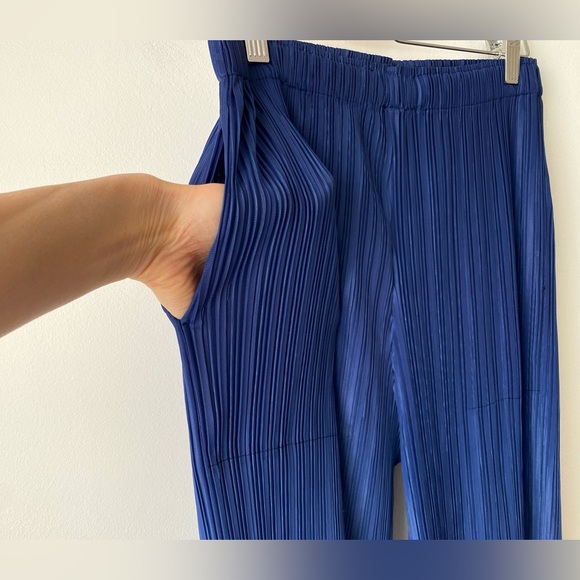 Micropleated blue ombre pants - Picture 11 of 13